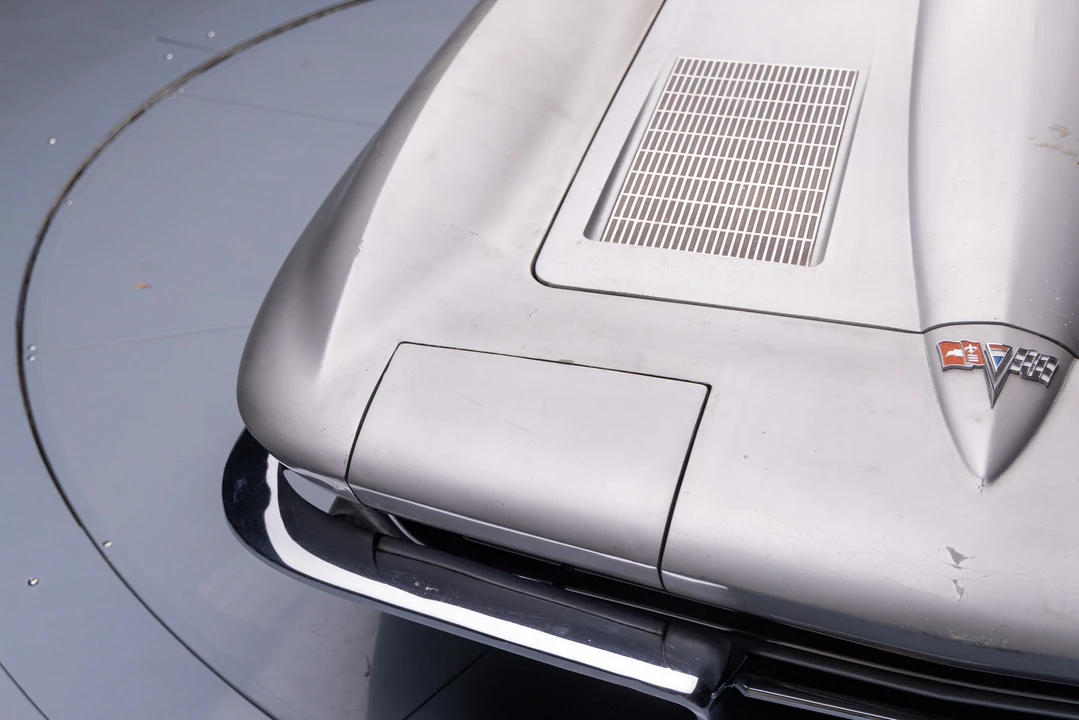 1963 Chevrolet Corvette C2 - Image 20 of 31