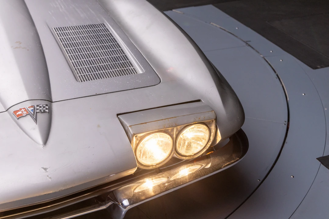 1963 Chevrolet Corvette C2 - Image 16 of 31