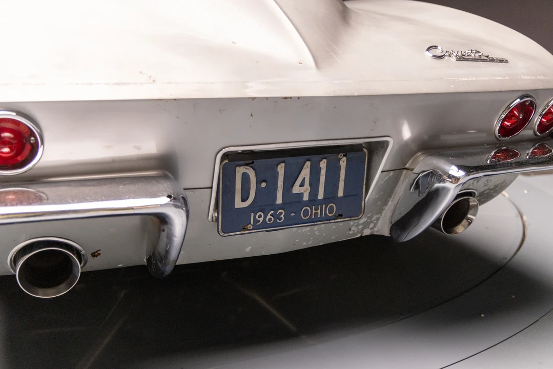 1963 Chevrolet Corvette C2 - Image 11 of 31