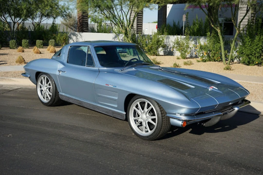 1963 Chevrolet Corvette C2 - Image 12 of 31