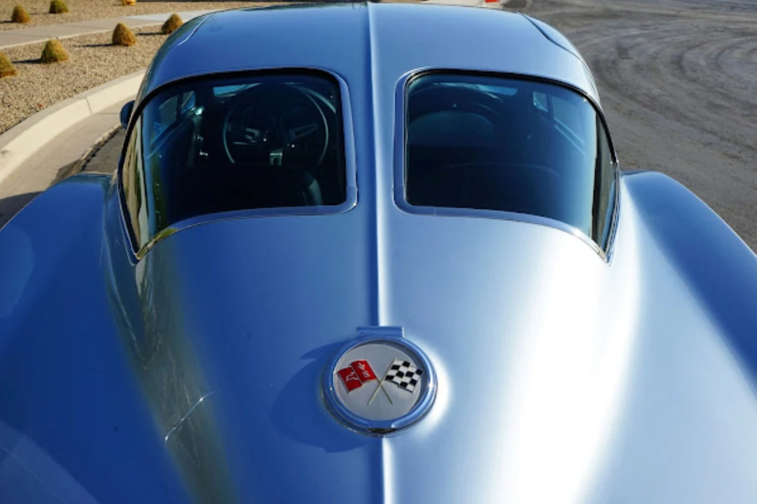 1963 Chevrolet Corvette C2 - Image 19 of 31