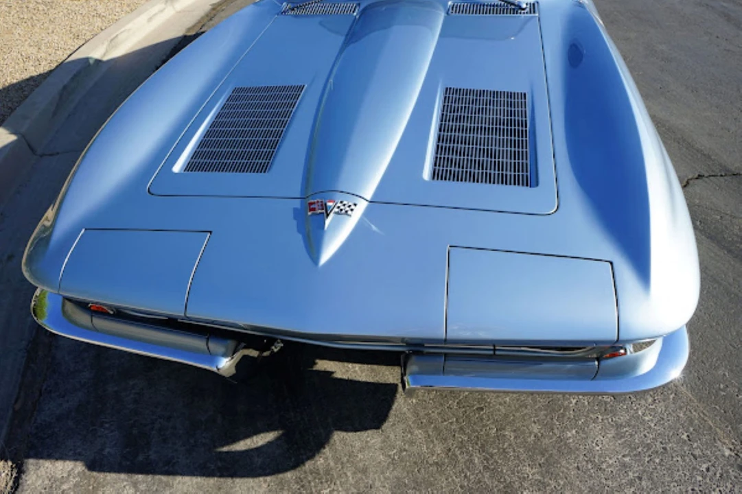 1963 Chevrolet Corvette C2 - Image 21 of 31