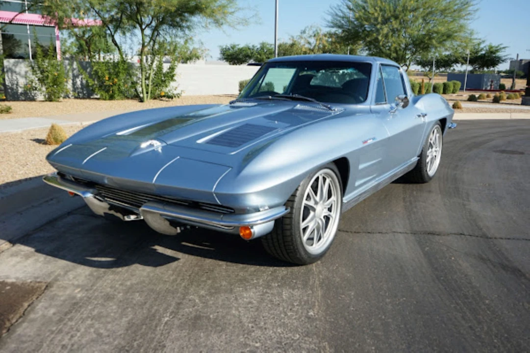 1963 Chevrolet Corvette C2 - Image 14 of 31
