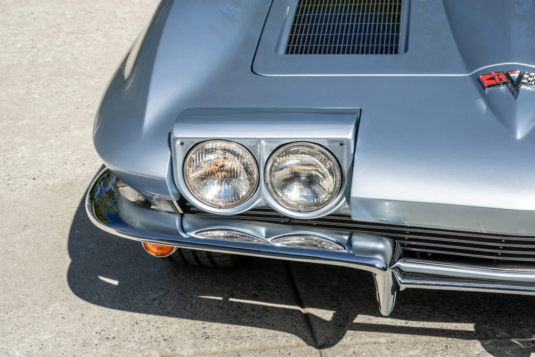1963 Chevrolet Corvette C2 - Image 9 of 31