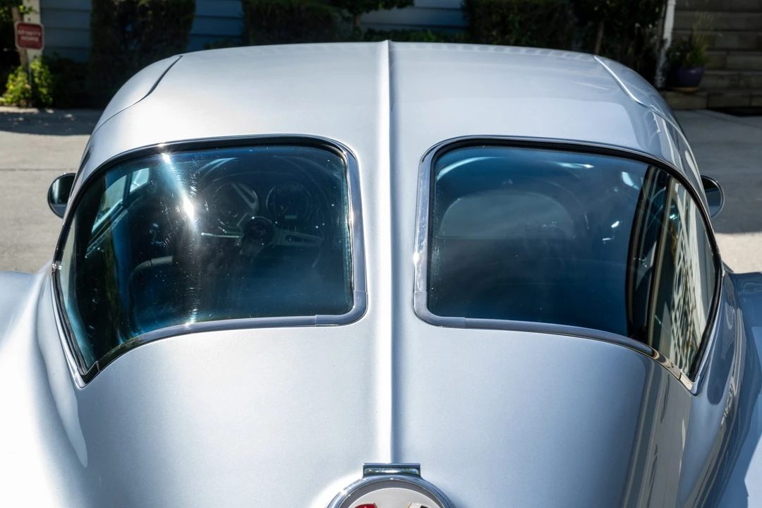 1963 Chevrolet Corvette C2 - Image 14 of 31