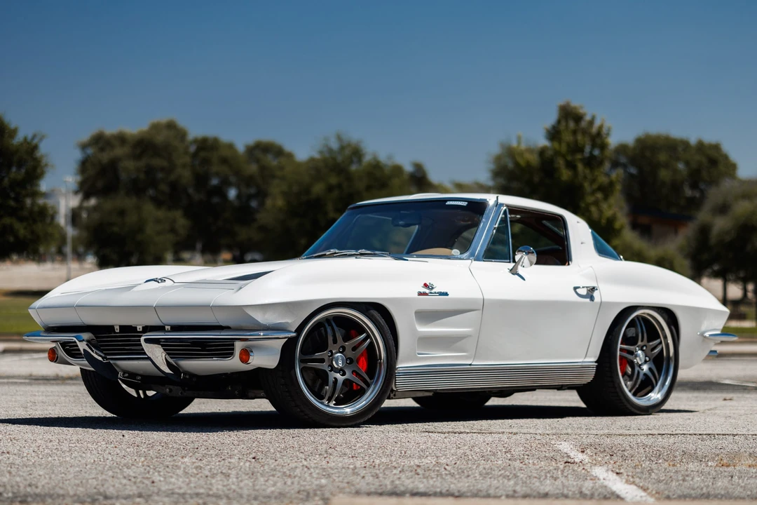 1963 Chevrolet Corvette C2 - Image 2 of 31