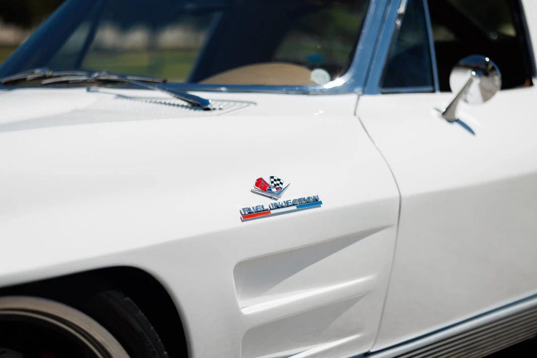 1963 Chevrolet Corvette C2 - Image 22 of 31