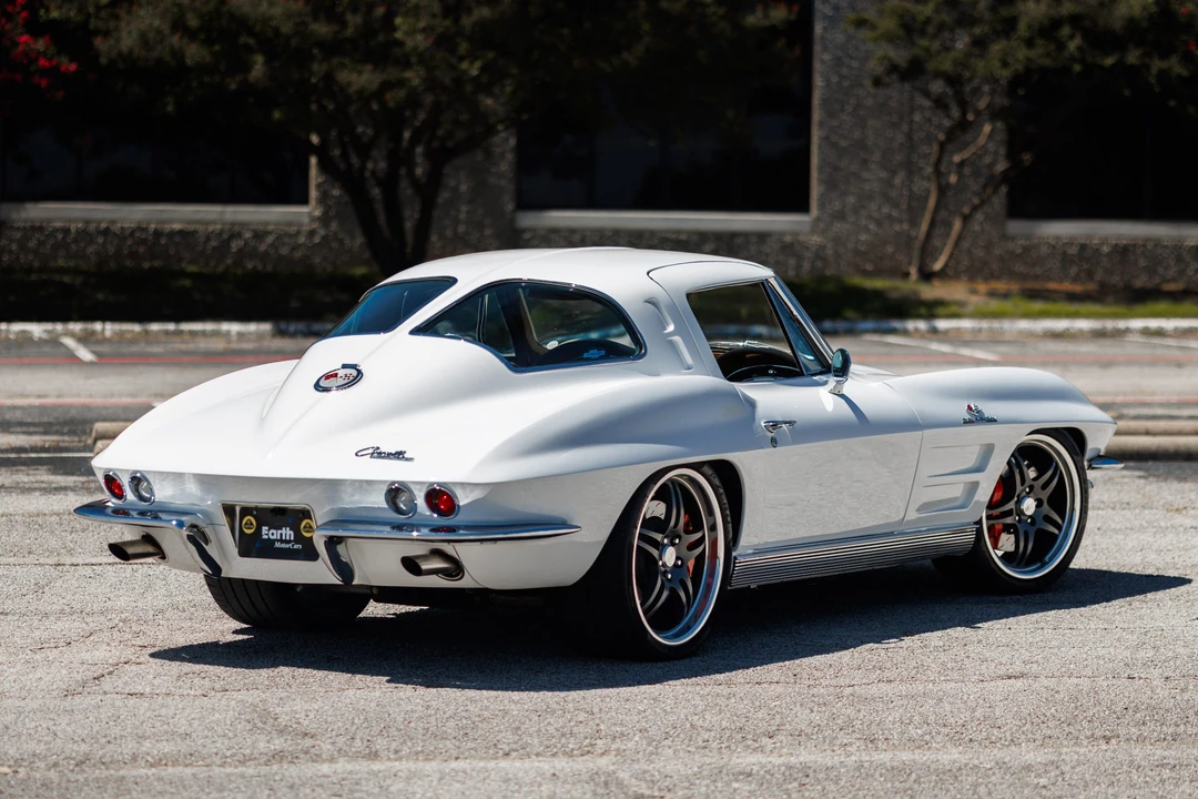 1963 Chevrolet Corvette C2 - Image 12 of 31