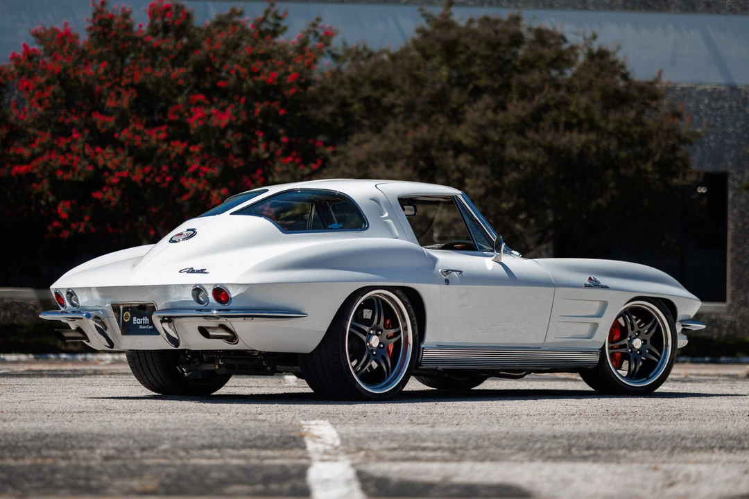 1963 Chevrolet Corvette C2 - Image 11 of 31