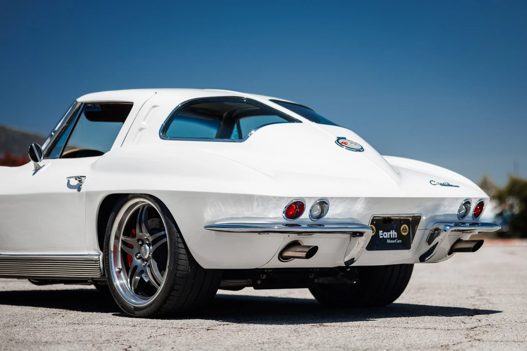 1963 Chevrolet Corvette C2 - Image 27 of 31