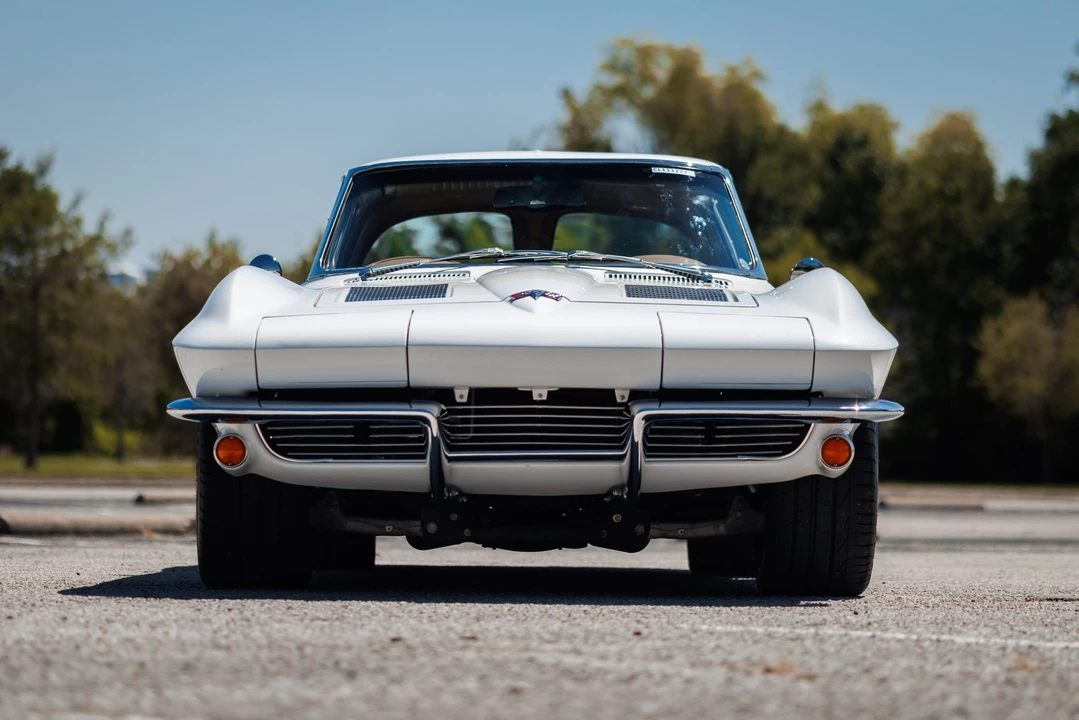 1963 Chevrolet Corvette C2 - Image 7 of 31