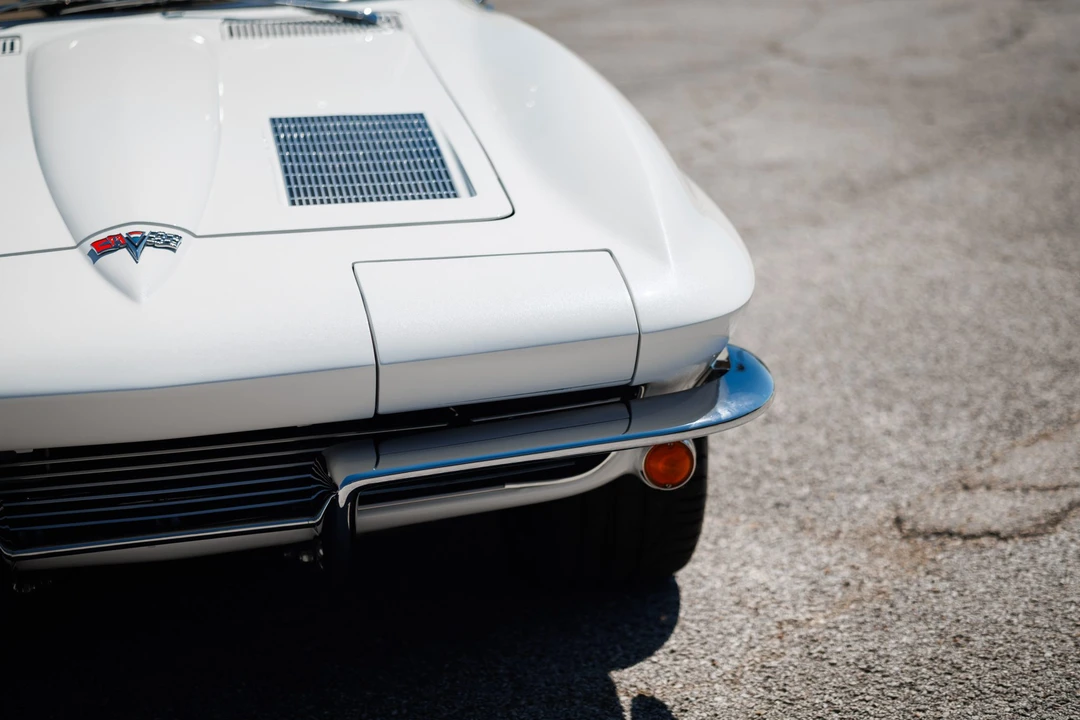 1963 Chevrolet Corvette C2 - Image 19 of 31