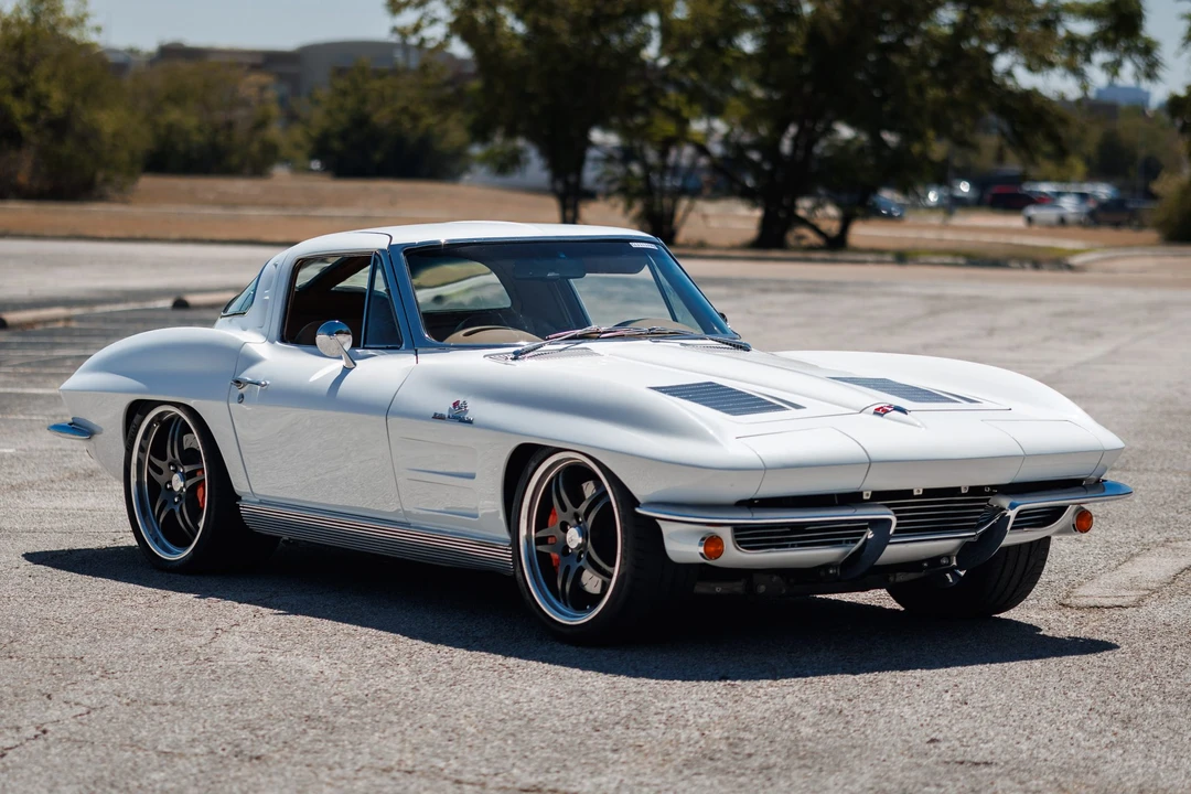 1963 Chevrolet Corvette C2 - Image 9 of 31