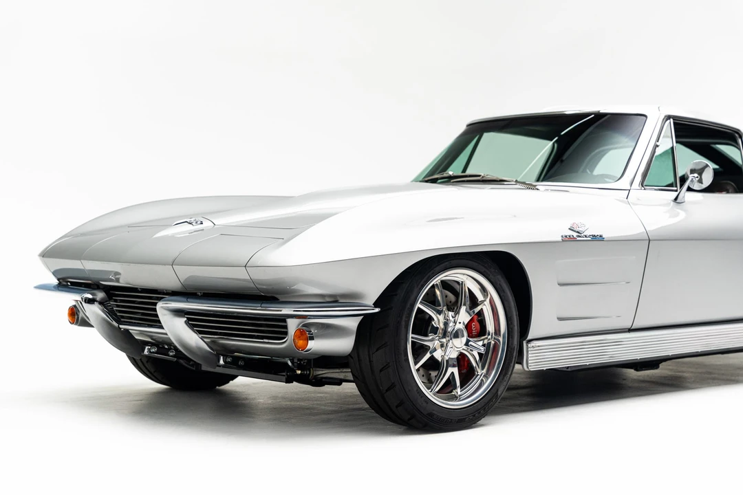 1963 Chevrolet Corvette C2 - Image 23 of 31