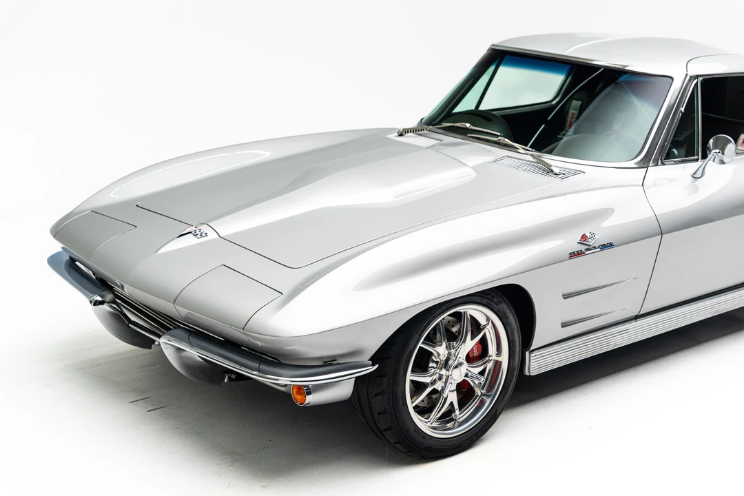 1963 Chevrolet Corvette C2 - Image 21 of 31