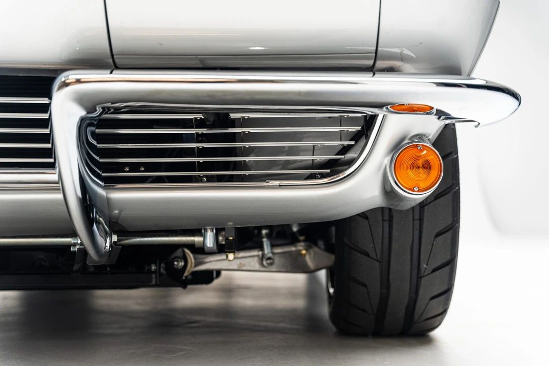 1963 Chevrolet Corvette C2 - Image 30 of 31