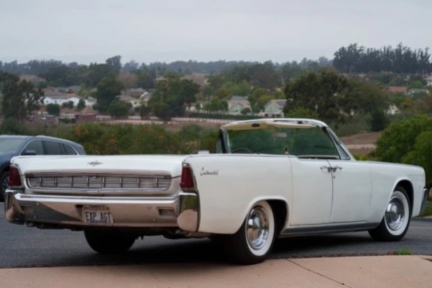 1963 Lincoln Continental 4th Gen - Image 2 of 8