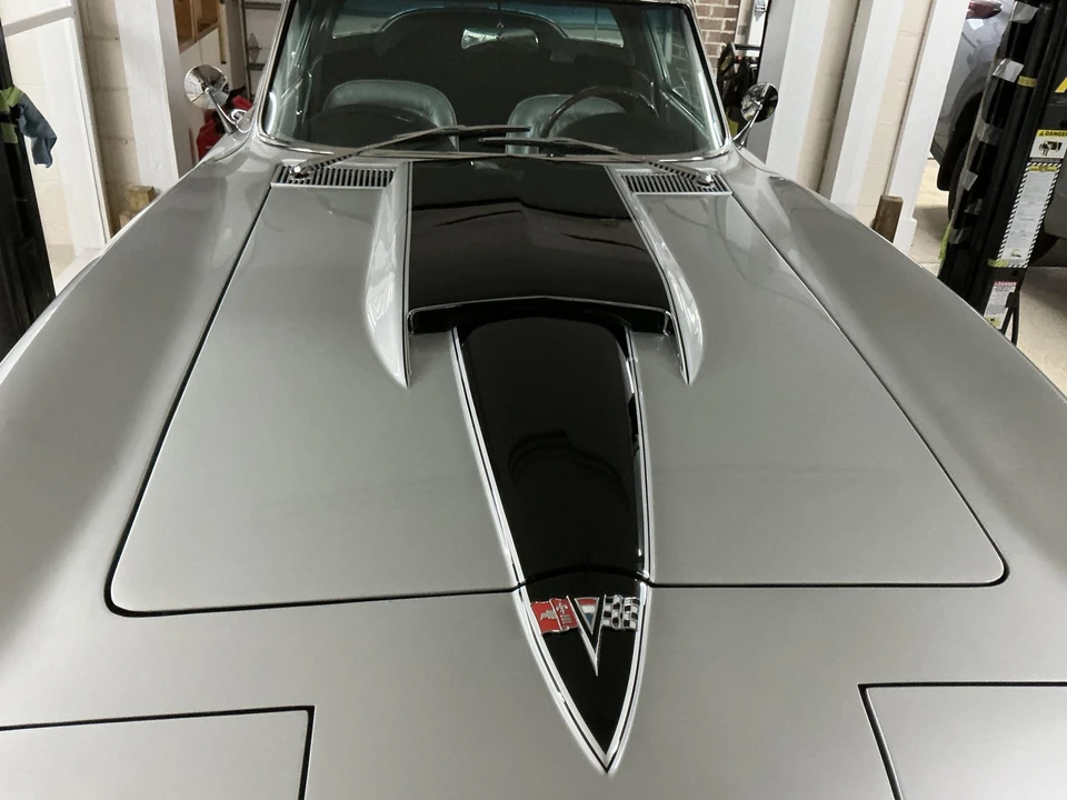 1964 Chevrolet Corvette C2 - Image 26 of 31
