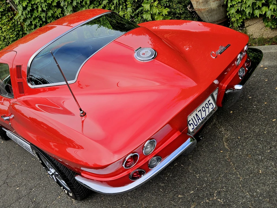 1964 Chevrolet Corvette C2 - Image 29 of 31
