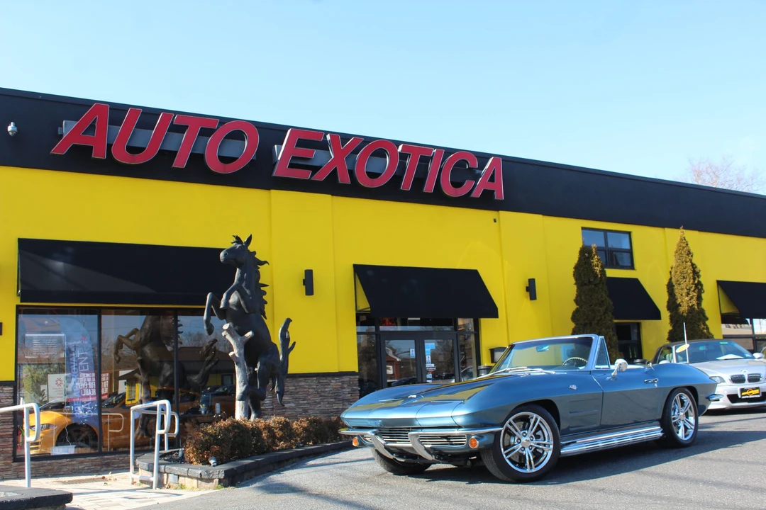 1964 Chevrolet Corvette C2 - Image 2 of 31