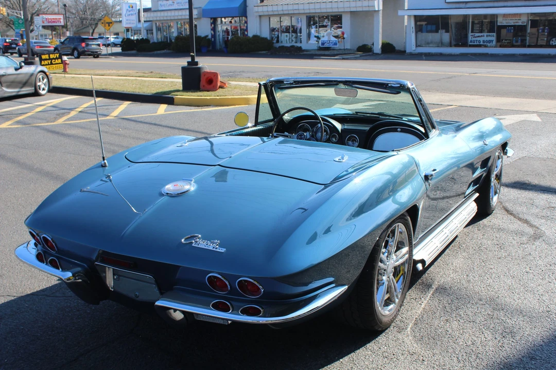 1964 Chevrolet Corvette C2 - Image 8 of 31