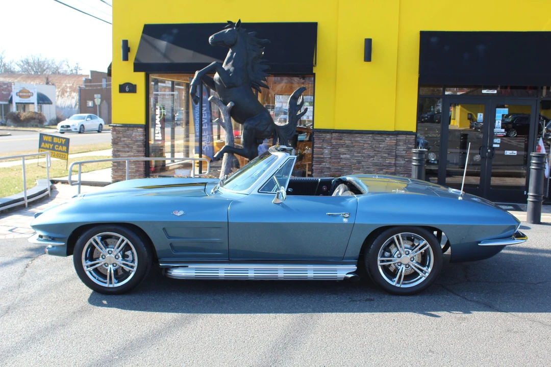 1964 Chevrolet Corvette C2 - Image 11 of 31