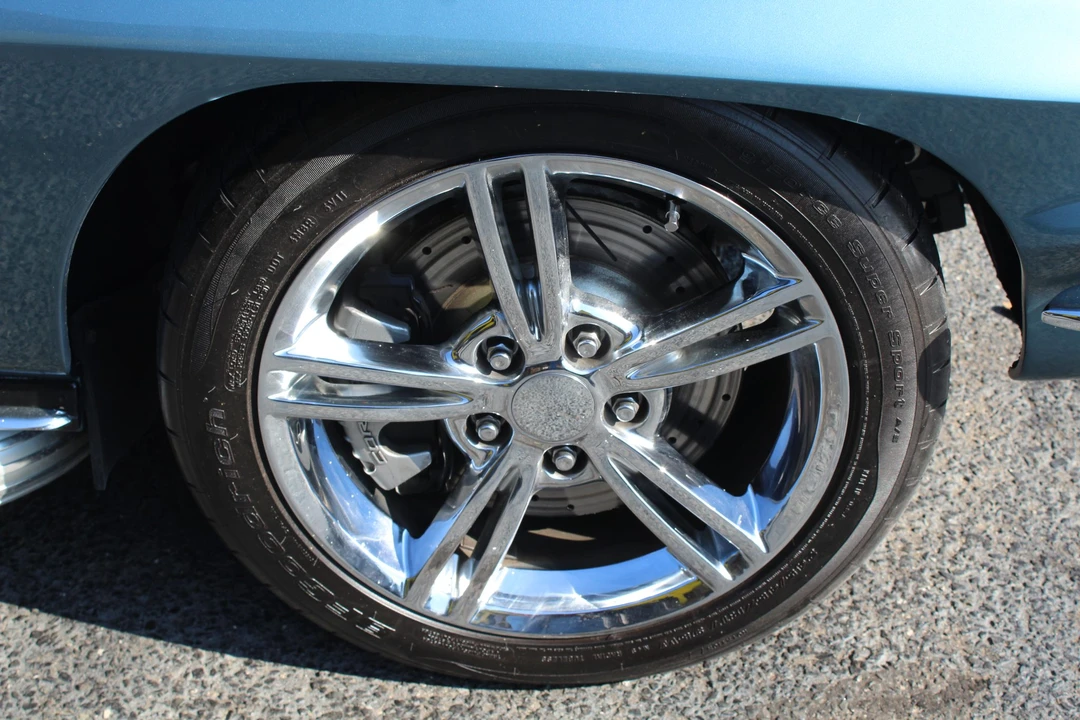 1964 Chevrolet Corvette C2 - Image 24 of 31