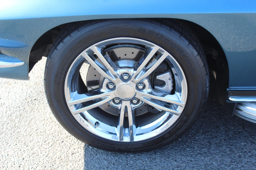 1964 Chevrolet Corvette C2 - Image 23 of 31