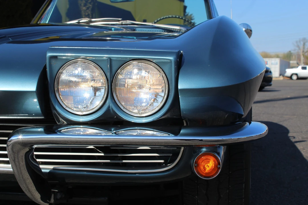 1964 Chevrolet Corvette C2 - Image 12 of 31
