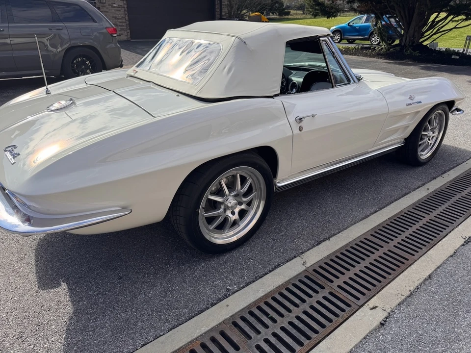 1964 Chevrolet Corvette C2 - Image 8 of 31