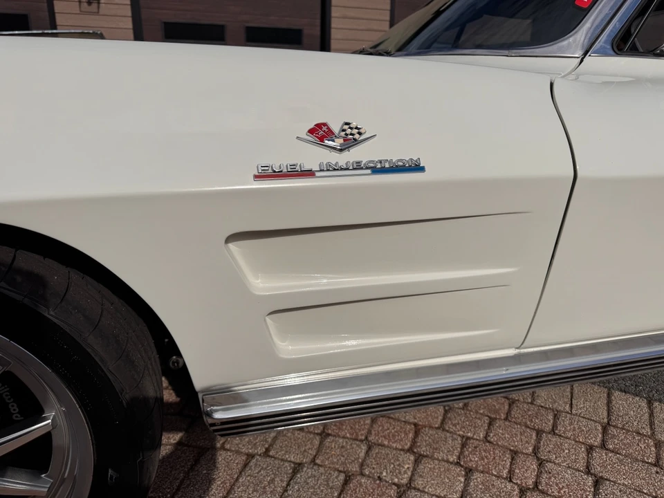 1964 Chevrolet Corvette C2 - Image 15 of 31