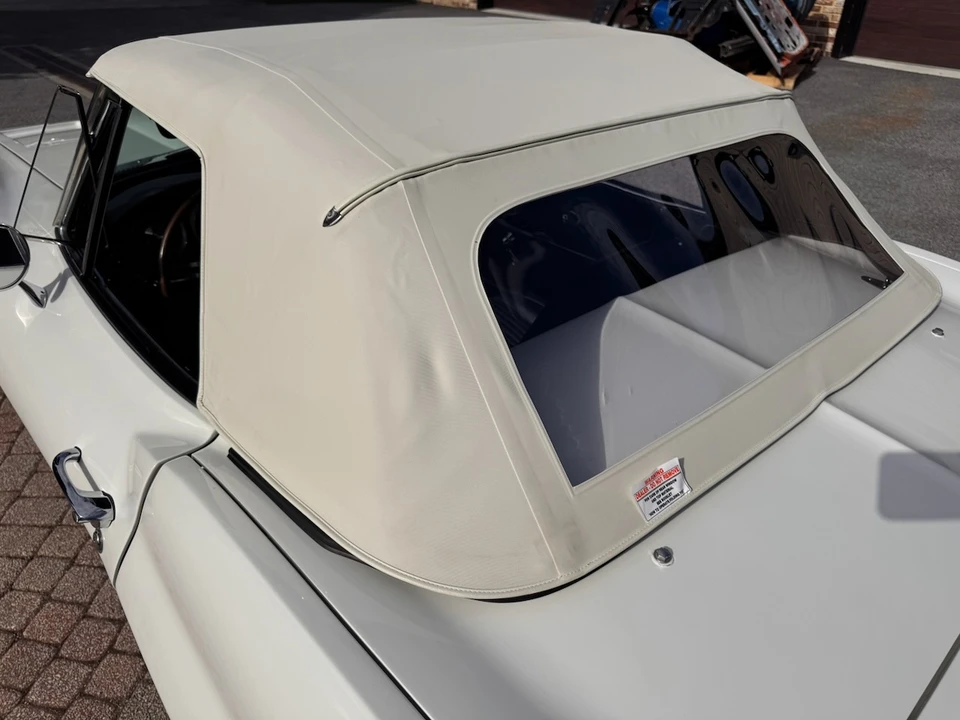 1964 Chevrolet Corvette C2 - Image 19 of 31