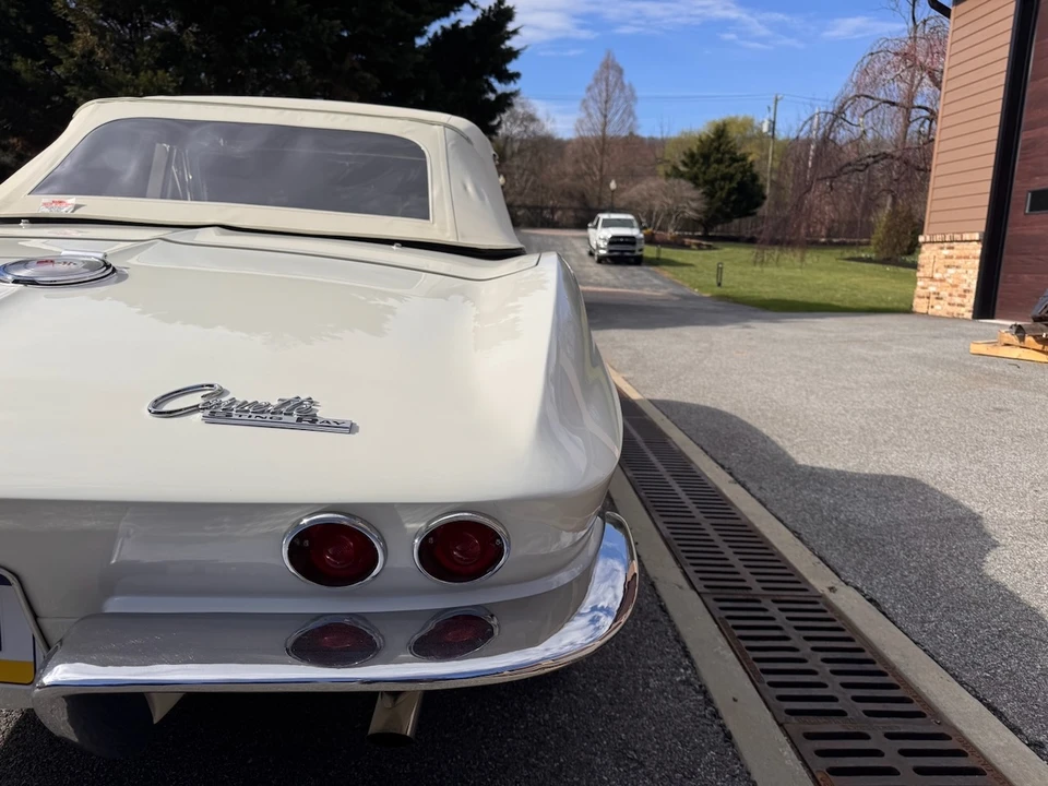 1964 Chevrolet Corvette C2 - Image 12 of 31