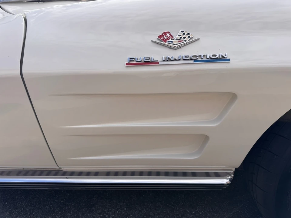 1964 Chevrolet Corvette C2 - Image 16 of 31