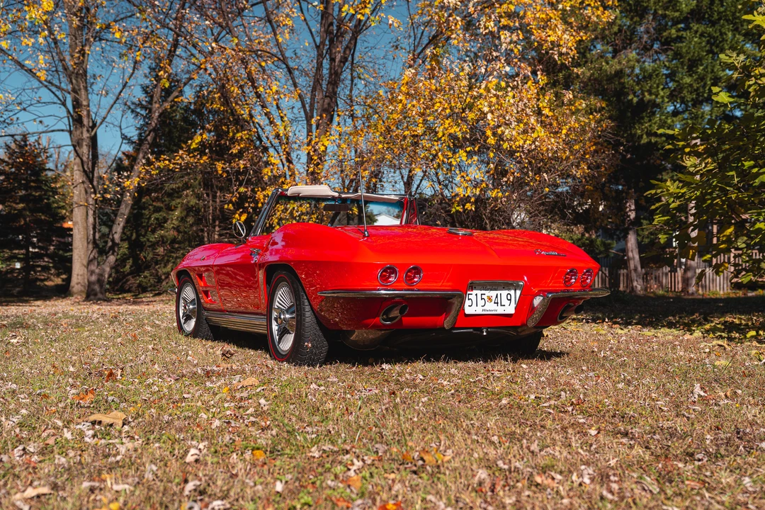 1964 Chevrolet Corvette C2 - Image 19 of 31