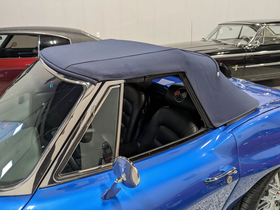 1965 Chevrolet Corvette C2 - Image 22 of 31