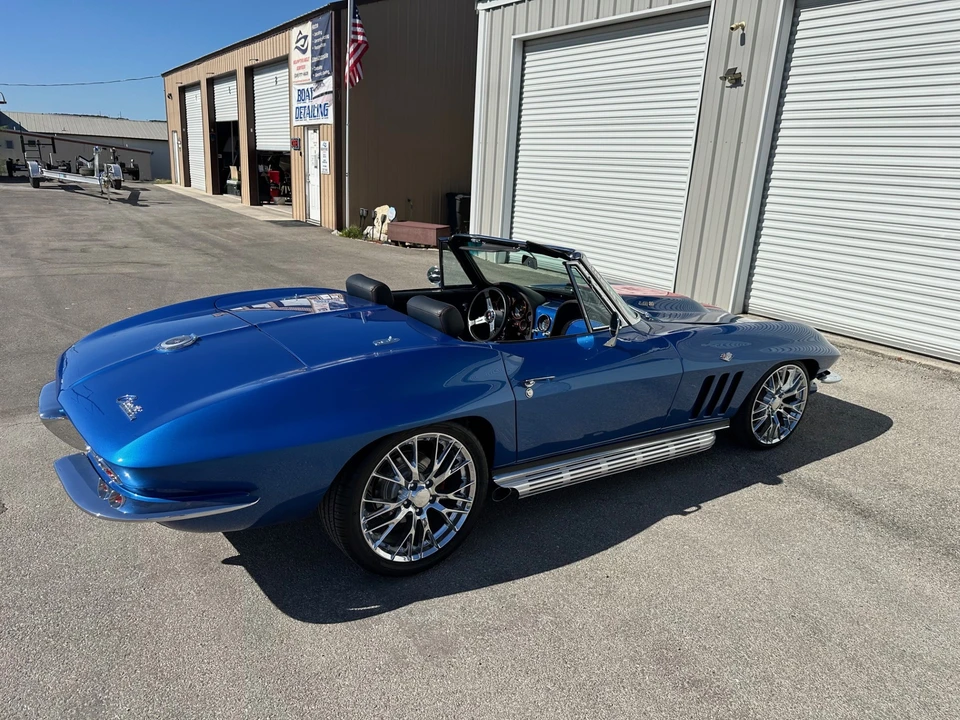 1965 Chevrolet Corvette C2 - Image 13 of 31