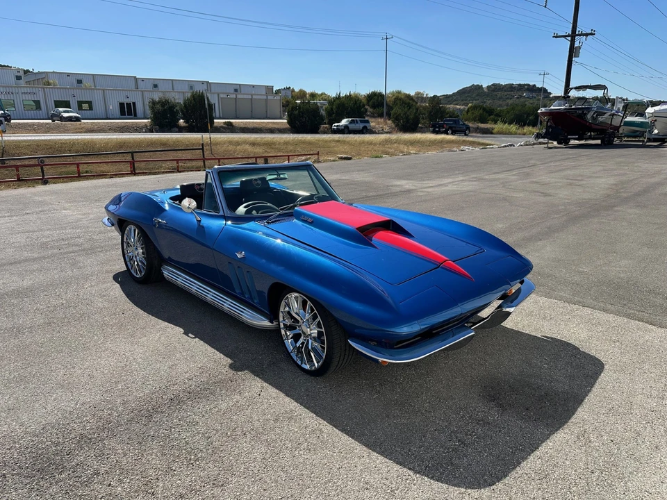 1965 Chevrolet Corvette C2 - Image 9 of 31