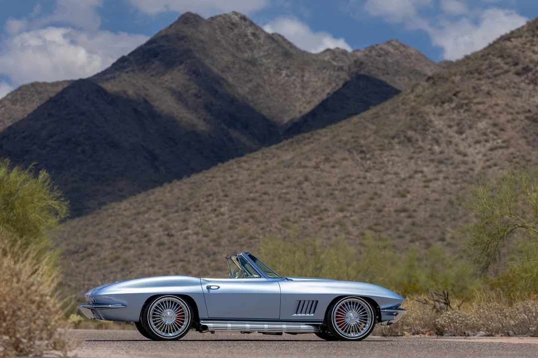 1965 Chevrolet Corvette C2 - Image 30 of 31