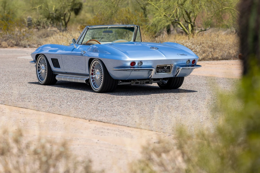 1965 Chevrolet Corvette C2 - Image 15 of 31