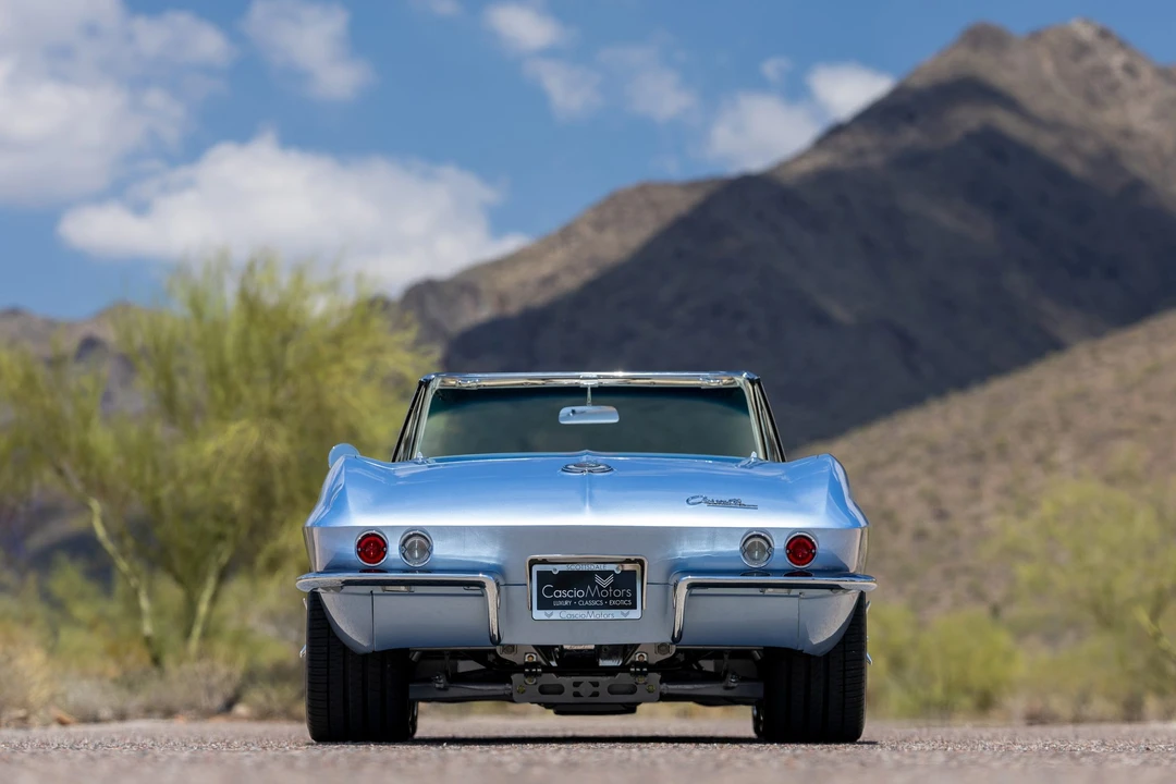 1965 Chevrolet Corvette C2 - Image 22 of 31