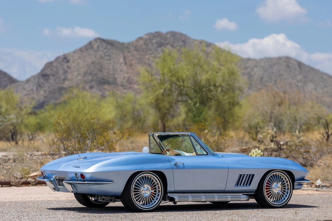 1965 Chevrolet Corvette C2 - Image 27 of 31