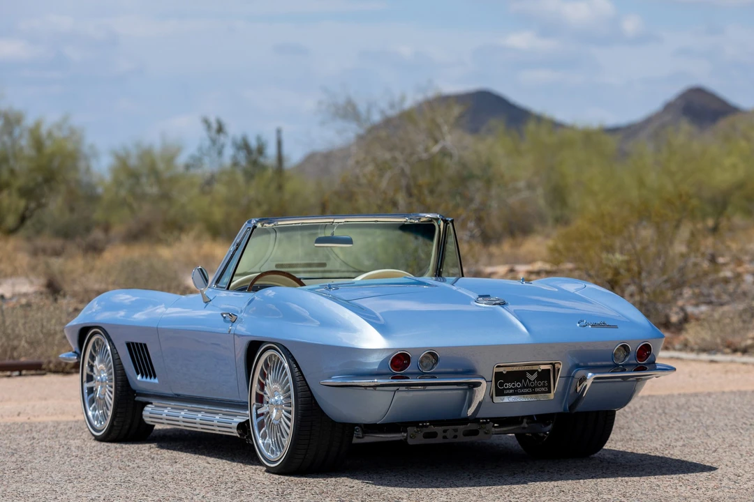 1965 Chevrolet Corvette C2 - Image 16 of 31