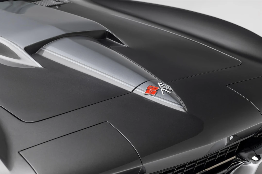 1965 Chevrolet Corvette C2 - Image 23 of 31