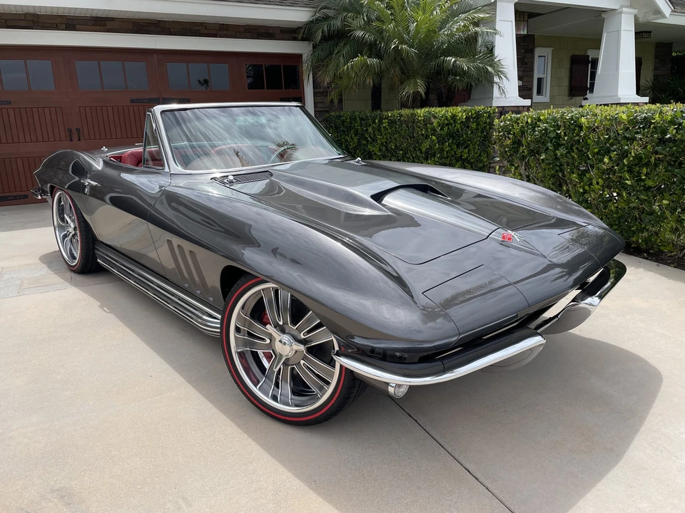 1965 Chevrolet Corvette C2 - Image 16 of 31