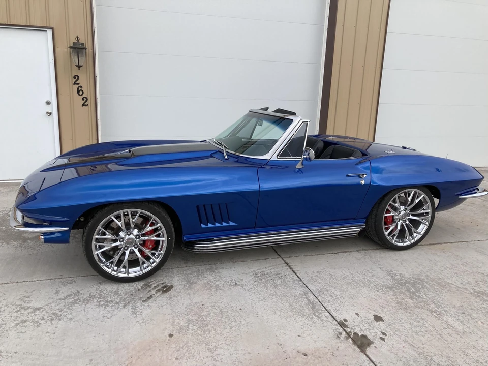 1965 Chevrolet Corvette C2 - Image 12 of 31