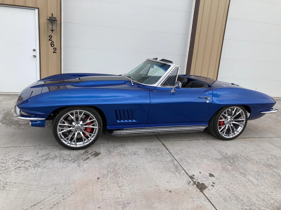 1965 Chevrolet Corvette C2 - Image 13 of 31