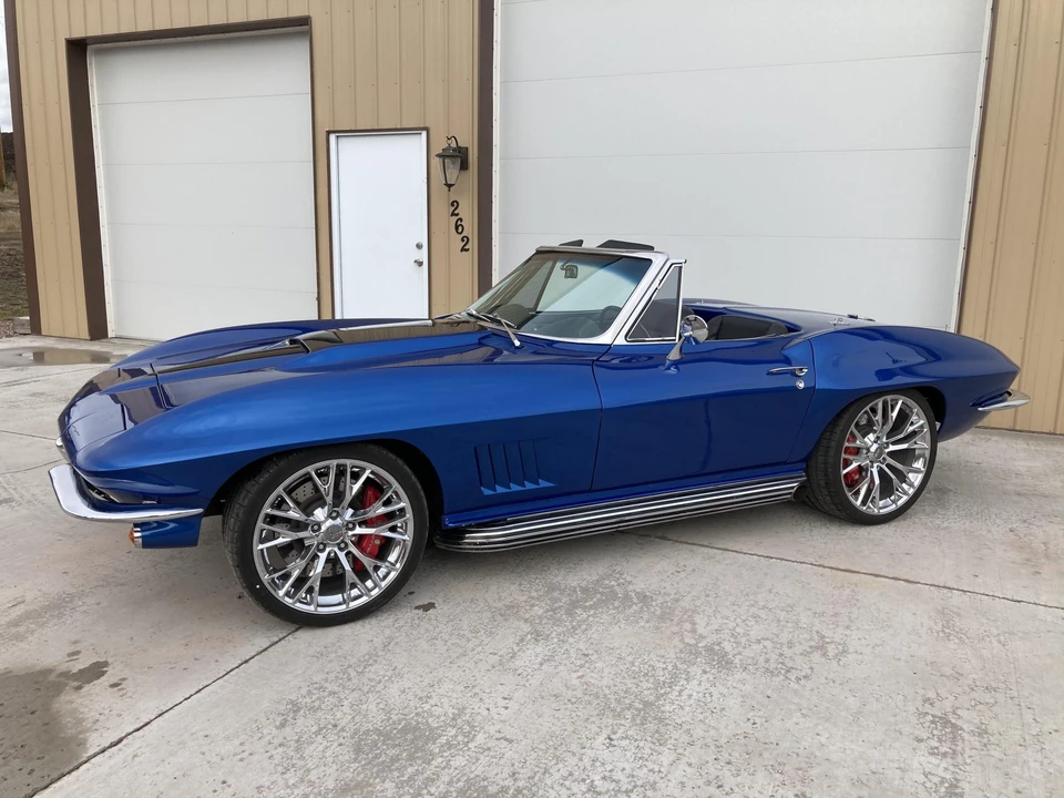1965 Chevrolet Corvette C2 - Image 11 of 31