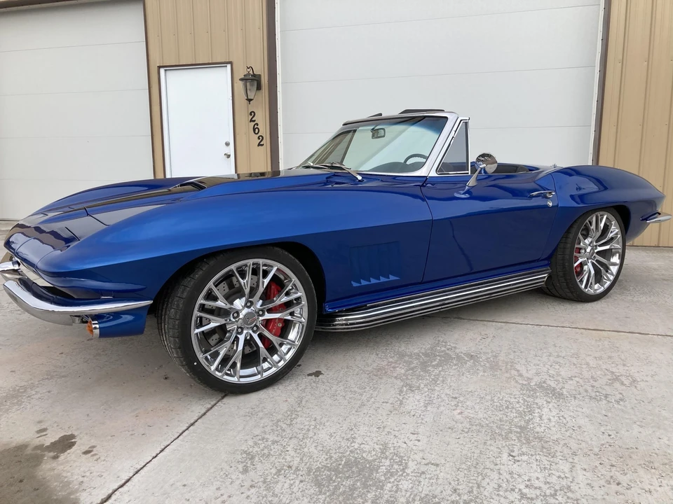 1965 Chevrolet Corvette C2 - Image 10 of 31
