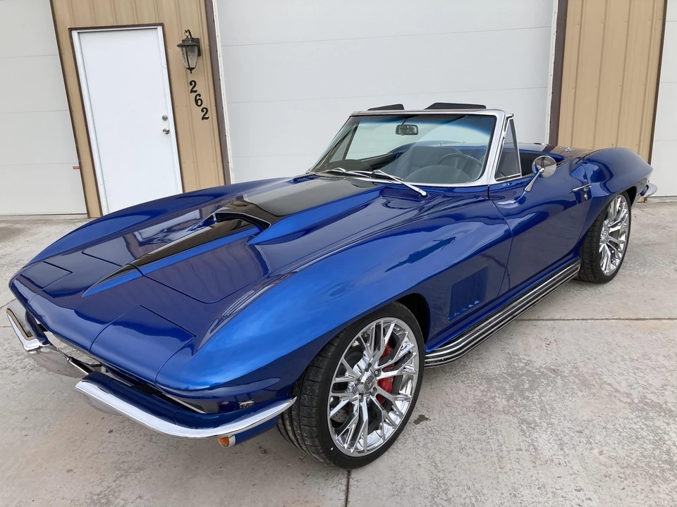 1965 Chevrolet Corvette C2 - Image 8 of 31